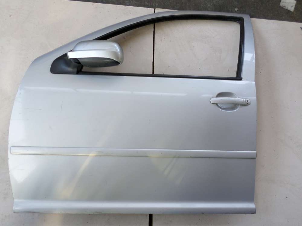 VW Golf 4  Kombi  Tür vorne links Fahrertür 4-Türer silber  