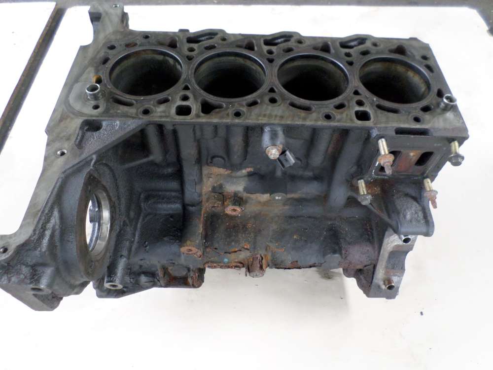 Ford Mondeo III (BWY) Motorblock C8S1A   2S7Q6015AE