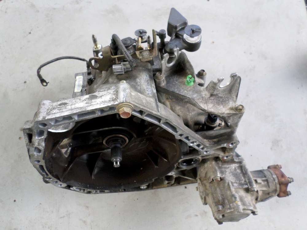 Honda CR-V l 99-02 108KW 147 PS Getriebe Schaltgetriebe SBXM- 2063607 _ 86000 KM